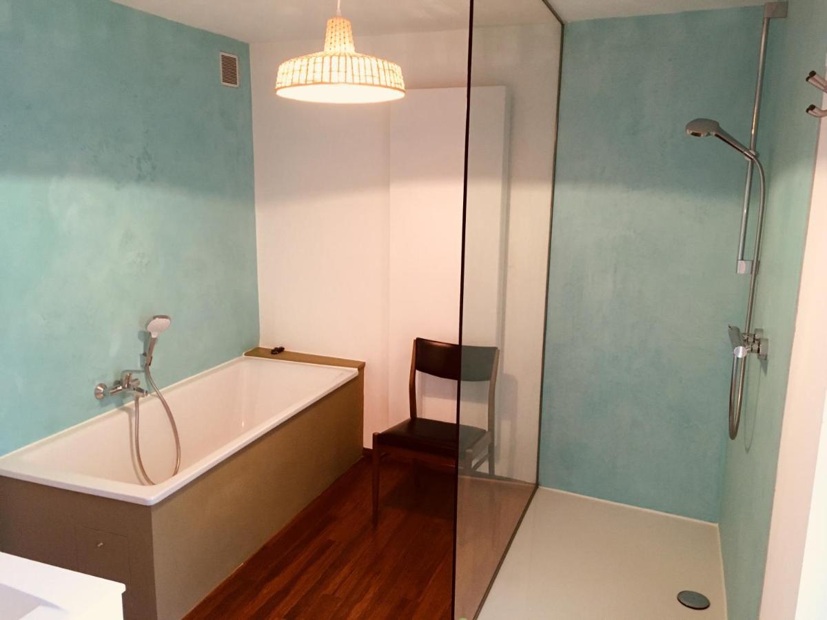 Le Rockormoran Bed & Breakfast Surice Bagian luar foto